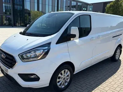 Used Ford Transit Custom Limited 131 HP (96 kW) 2023 White Van