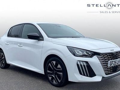 Used Peugeot 208 Allure 101 HP (74 kW) 2025 White Hatchback