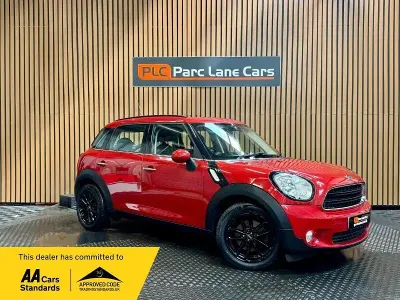 Used Mini Cooper D Countryman 2016 Red SUV