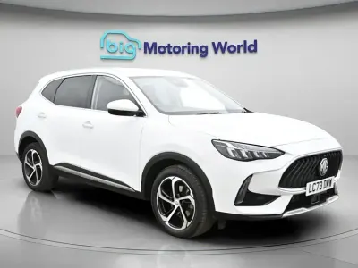 Begagnad MG HS 2024 Vit SUV