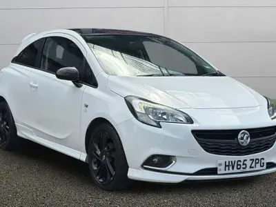 Used Vauxhall Corsa Edition 70 HP (51 kW) 2015 White Hatchback