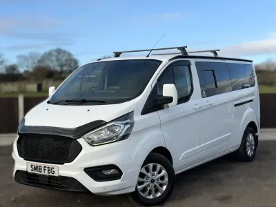 Used Ford 300 Limited 2018 White MPV
