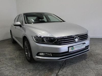 Begagnad VW Passat SE 2015 Silver Sedan