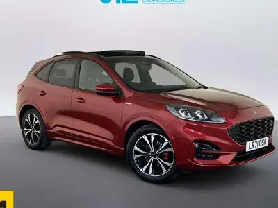 Usado Ford Kuga ST-Line X 190 HP (139 kW) 2023 SUV
