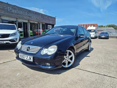 Used Mercedes C180 Sport Edition 143 HP (105 kW) 2007 Black Coupe