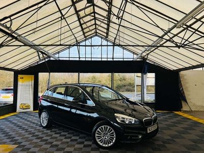 BMW 225