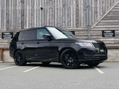 Używany Land Rover Range Rover S 2021 Czarny SUV