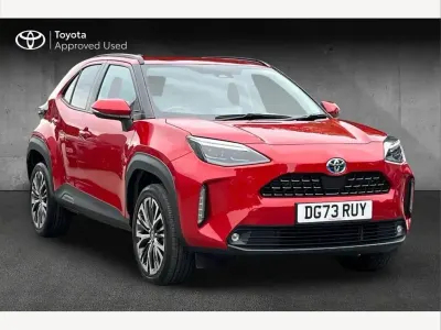 Used Toyota Yaris Cross 114 HP (83 kW) 2023 Red SUV