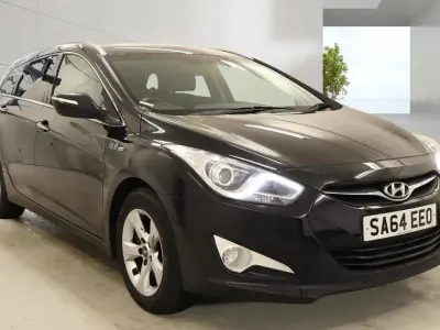 Used Hyundai i40 Style 115 HP (84 kW) 2014 Black Estate