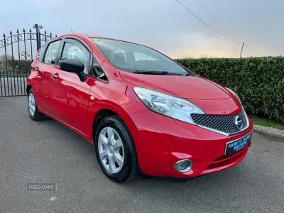 Used Nissan Note Visia 80 HP (58 kW) 2014 Red Hatchback