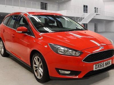 Used Ford Focus Zetec 120 HP (88 kW) 2015 Red Estate