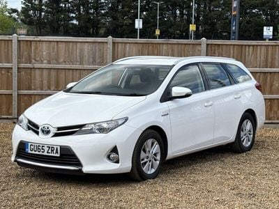 Toyota Auris Hybrid