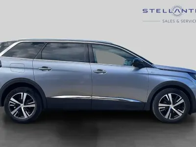 Second-hand Peugeot 5008