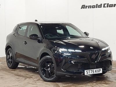 Used Alfa Romeo GT Junior 136 HP (100 kW) 2025 Black Hatchback