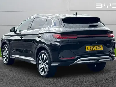Usado BYD Seal U Boost 324 CV (238 kW) 2025 Negro SUV