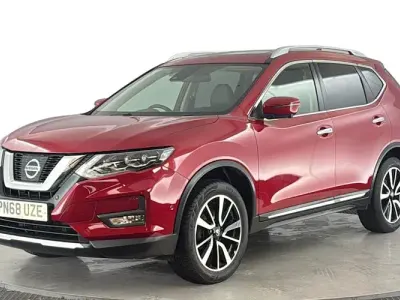 Used Nissan X-Trail Tekna 131 HP (96 kW) 2017 Red SUV