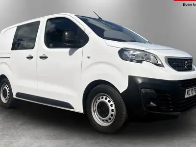 Used Peugeot Expert 102 HP (75 kW) 2021 White Van