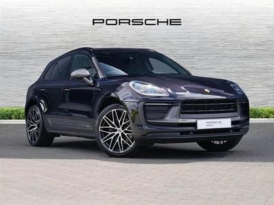 Black Used 2024 Porsche Macan SUV | £58,990 (Expensive)