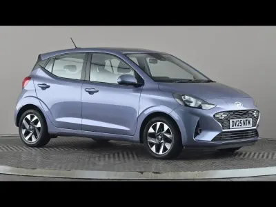 Używany Hyundai i10 Advanced 63 KM (46 kW) 2025 Niebieski Hatchback