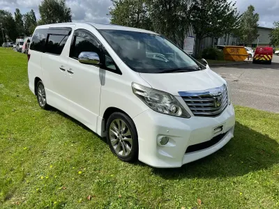 Begagnad Toyota Alphard