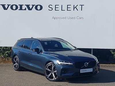 Used Volvo V60 Ultra 197 HP (144 kW) 2025 Blue Estate