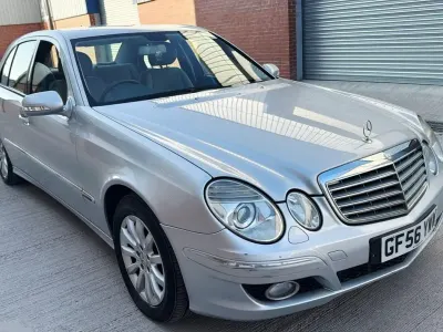 Used Mercedes E220 Classic 167 HP (122 kW) 2006 Silver Sedan