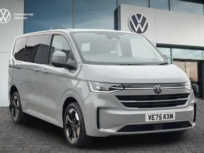 Usado VW Transporter Style 150 HP (110 kW) 2026 Cinzento Van