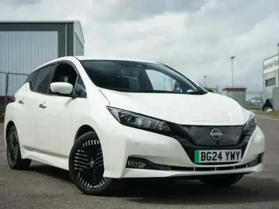 Usado Nissan Leaf N-Connecta 108 kW (147 HP) 2024 Branco Citadino