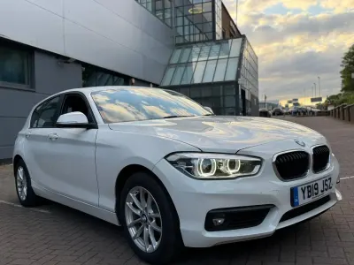 Usado BMW 118 2019 Branco Citadino