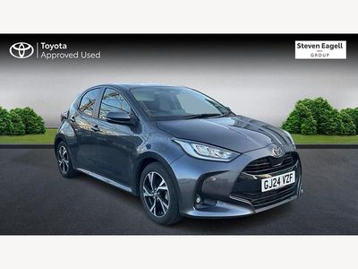 Used Toyota Yaris Hybrid Design 116 HP (85 kW) 2024 Grey Hatchback