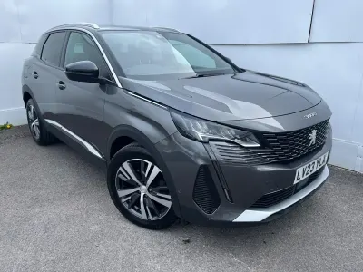 Käytetty Peugeot 3008 Allure+ 2023 Harmaa Katumaasturi