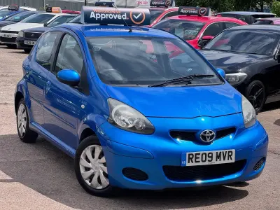 Used Toyota Aygo 2009 Blue Hatchback