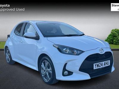 Used Toyota Yaris Hybrid 2024 White Hatchback