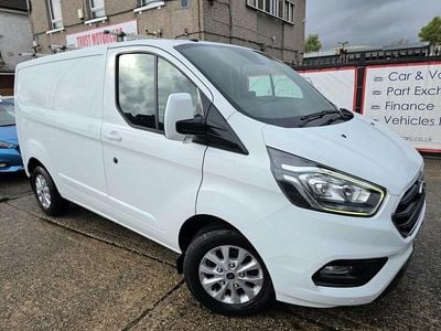 White Used 2019 Ford Transit Custom Limited Van | £9,100 (A bit pricey)