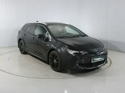 Used Toyota Corolla Design 122 HP (89 kW) 2021 Black Estate