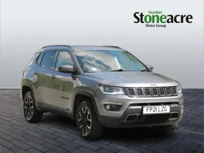 Usado Jeep Compass Trailhawk 170 CV (125 kW) 2021 Gris SUV