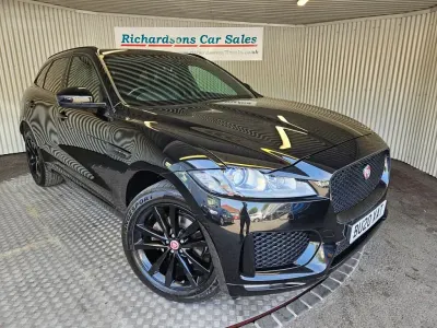 Used Jaguar F-Pace Chequered Flag 180 HP (132 kW) 2020 Black SUV