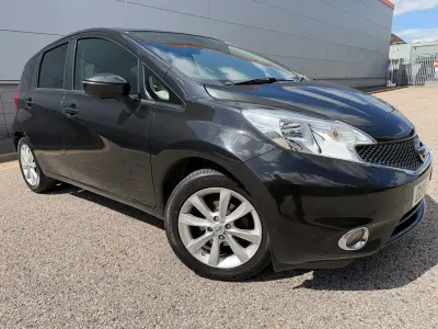 Used Nissan Note Tekna 90 HP (66 kW) 2015 Black Hatchback