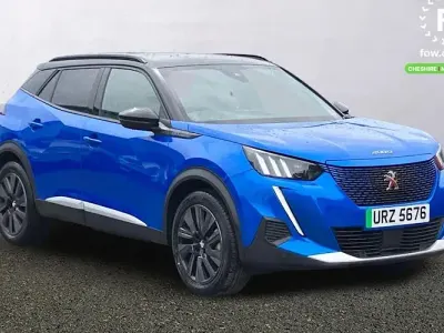 Used Peugeot e-2008 Premium 100 kW (136 HP) 2023 Blue SUV