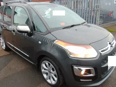 Used Citroën C3 SELECTION 90 HP (66 kW) 2014 MPV