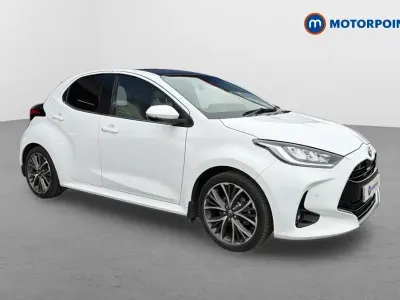 Używany Toyota Yaris Hybrid 2021 Biały Hatchback