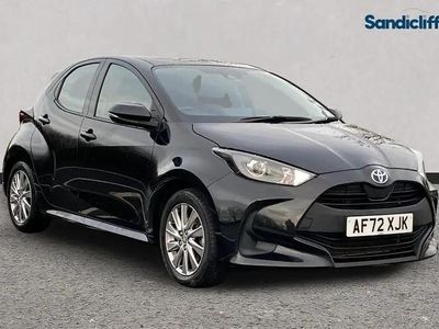 Black Used 2022 Toyota Yaris Hybrid Hatchback | £15,621 (Good price)