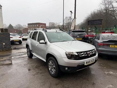 Silver Used 2015 Dacia Duster Lauréate Hatchback | £4,260 (Good price)