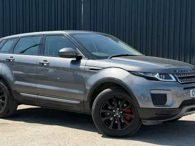 Used Land Rover Range Rover evoque SE 180 HP (132 kW) 2017 Hatchback