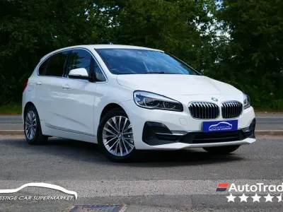 Used BMW 225 Active Tourer Luxury Line 224 HP (164 kW) 2020 White MPV