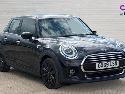 Begagnad Mini Cooper Exclusive 136 HK (100 kW) 2019 Svart Halvkombi