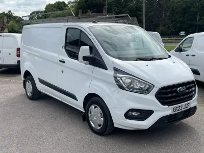 Used Ford Transit Custom Trend 105 HP (77 kW) 2023 White Van