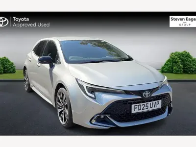Used Toyota Corolla Design 140 HP (102 kW) 2025 Silver Hatchback