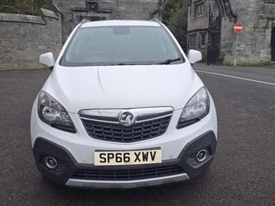 Used Vauxhall Mokka 115 HP (84 kW) 2016 White SUV