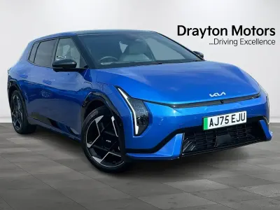 Begagnad Kia EV4